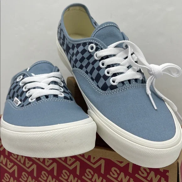 Vans • WMNS Authentic WACK DBLUE
VN000D7Y BLU Sneakers - Picture 6 of 16